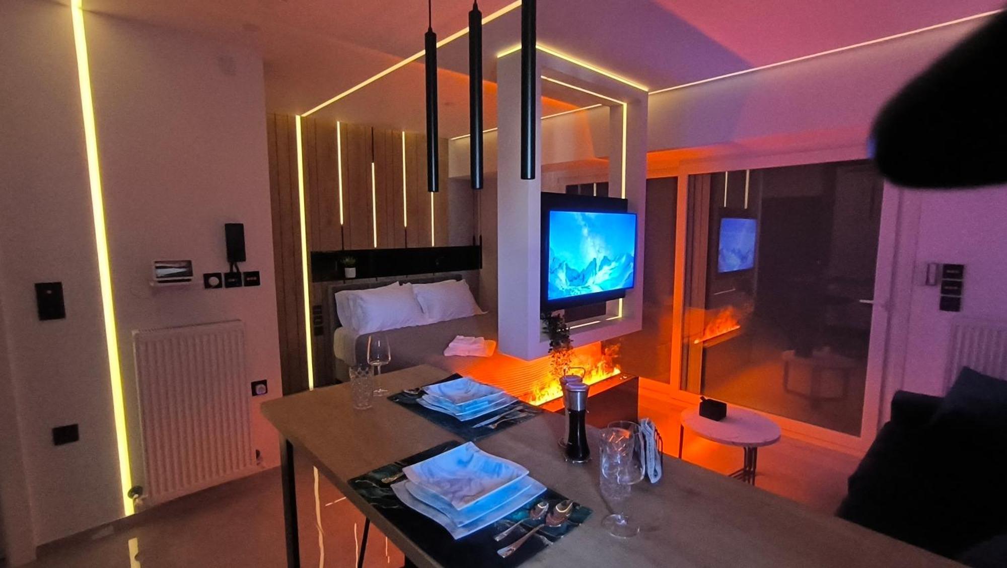 Larisa Absolute Suites, Sky View Smart Home 외부 사진
