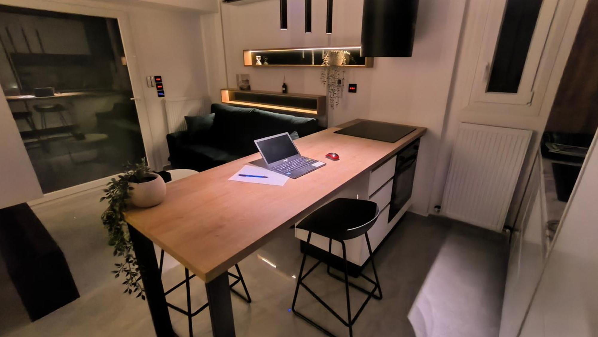 Larisa Absolute Suites, Sky View Smart Home 외부 사진