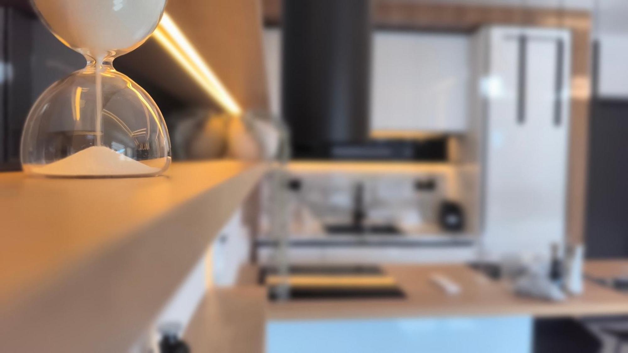 Larisa Absolute Suites, Sky View Smart Home 외부 사진