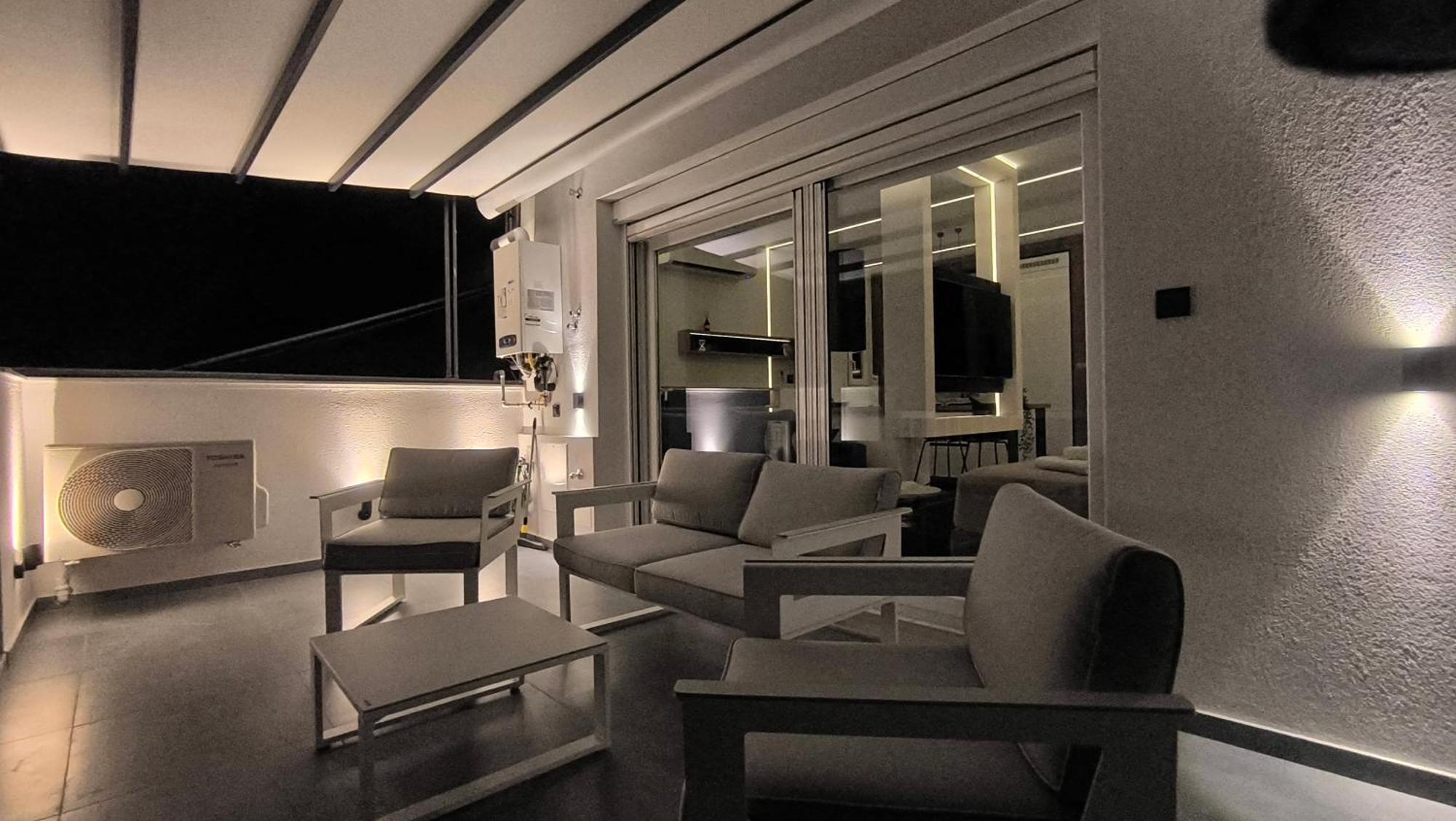 Larisa Absolute Suites, Sky View Smart Home 외부 사진